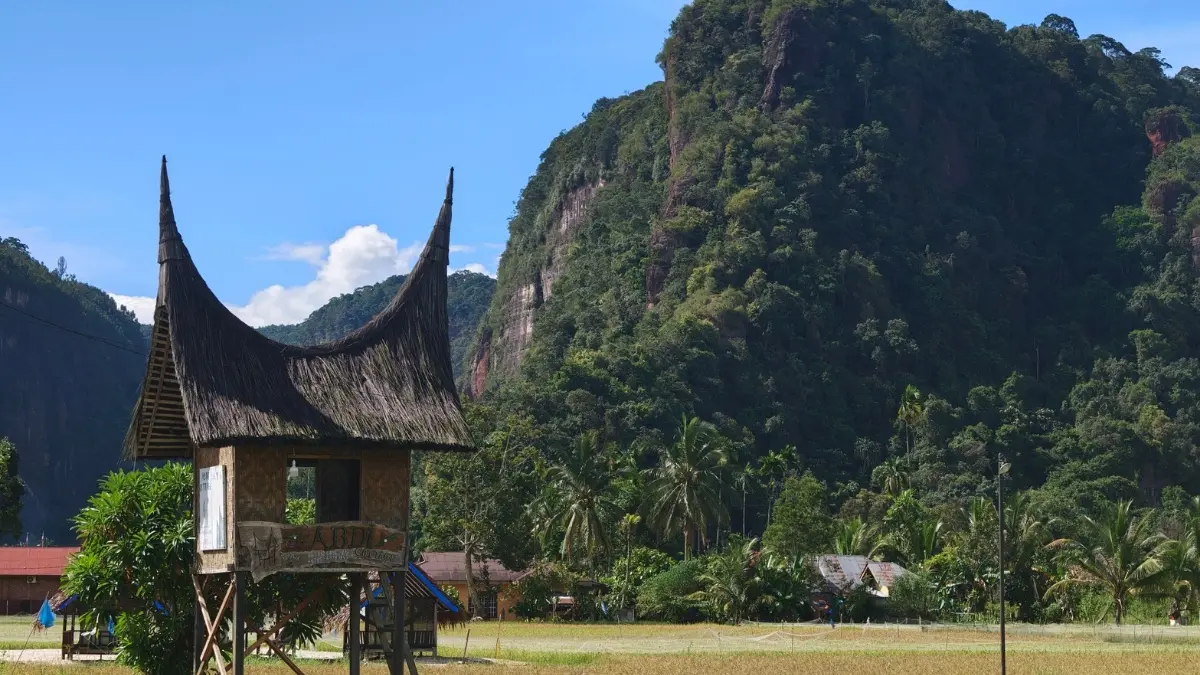 Ilustrasi panorama lembah Harau. (Foto: Pexels/Haris Proje)