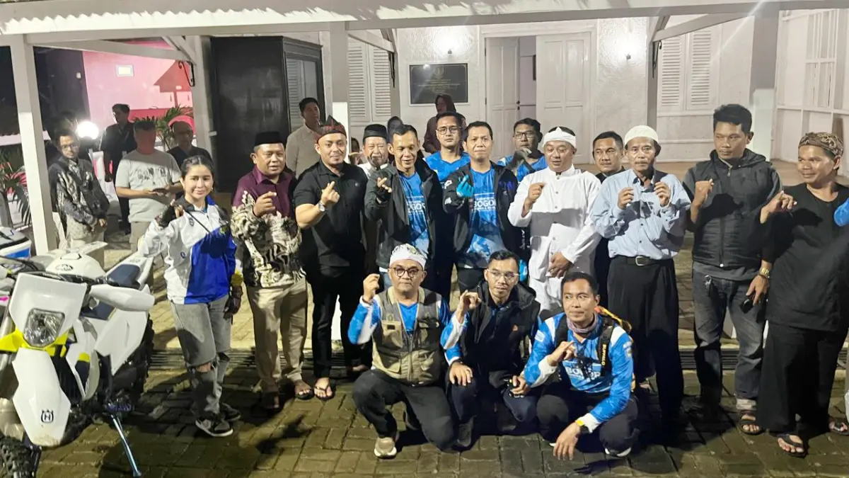 Pemerintah Kabupaten Bogor bersama Pengurus Cabang Ikatan Motor Indonesia (IMI) Kabupaten melakukan Napak Tilas pada peringatan Hari Jadi Bogor (HJB) ke-544. (Septi N/Radar Bogor)