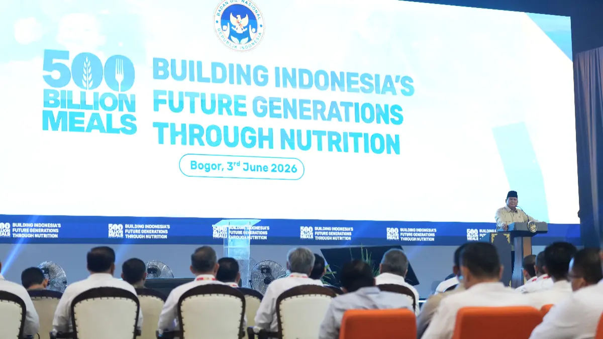 Presiden RI Prabowo Subianto saat menyampaikan pidato pada Konsolidasi Nasional Program Makan Bergizi Gratis oleh Badan Gizi Nasional (BGN) di SICC, Kabupaten Bogor, Rabu, 3 Juni 2026. (Dok. Bakom RI)