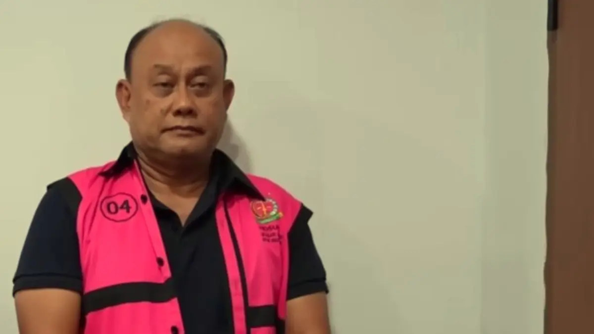 Mantan Kepala BGN, Dadan Hindayana saat di Kejagung.