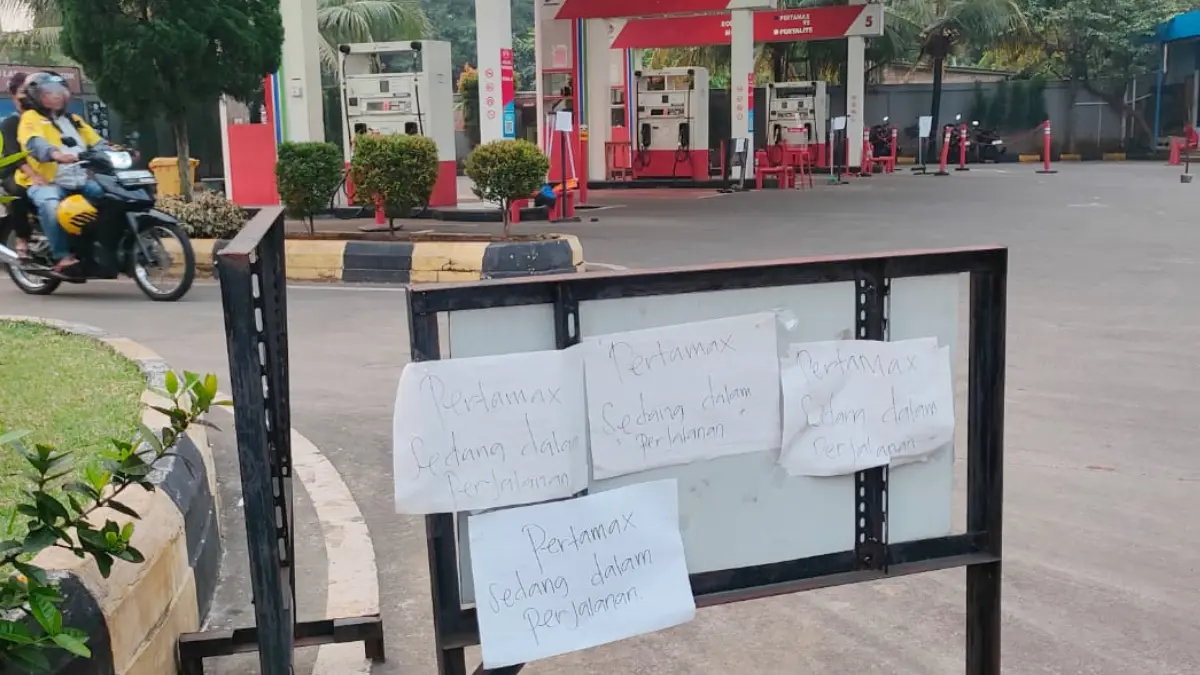 Stok Pertamax di salah satu SPBU di kawasan Depok kosong pada Rabu, 10 Juni 2026. (Fajar/Radar Bogor)