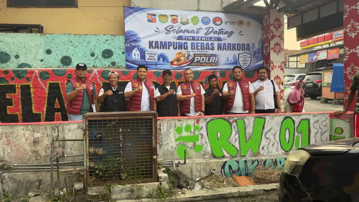 Penilaian Kampung Bebas Narkoba di Cikaret Kota Bogor oleh Polda Jabar. (Foto : Kasat Narkoba for Radar Bogor)