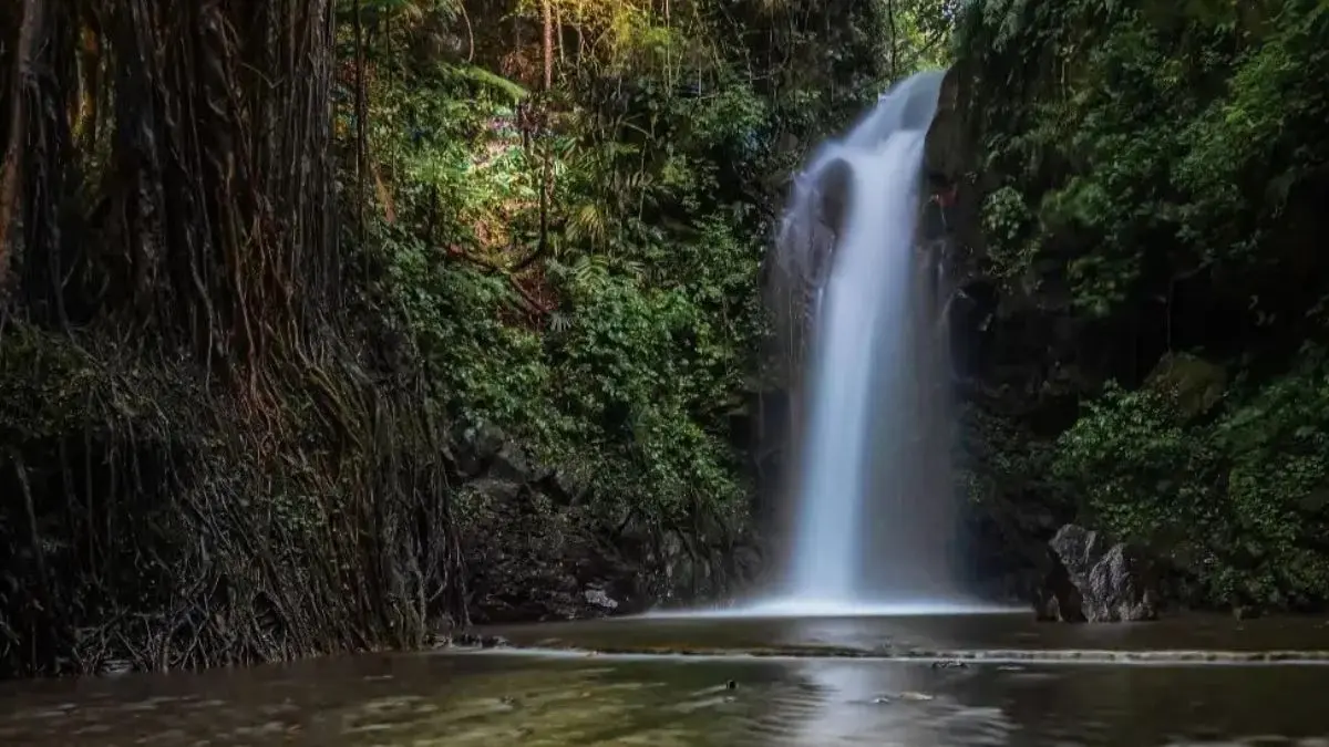 Wisata Curug Putri Kuningan. (Foto:  Instagram @curug_putri_palutungan)