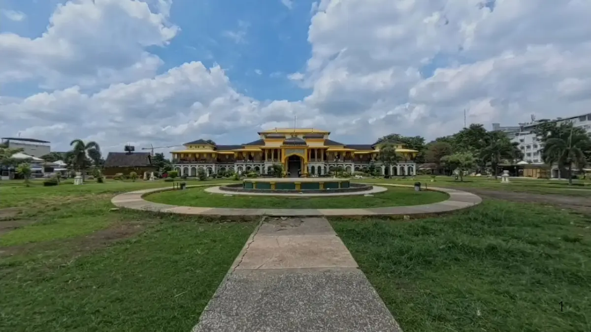 Istana Maimun, Medan (Tangkapan Layar YouTube HeriPro)