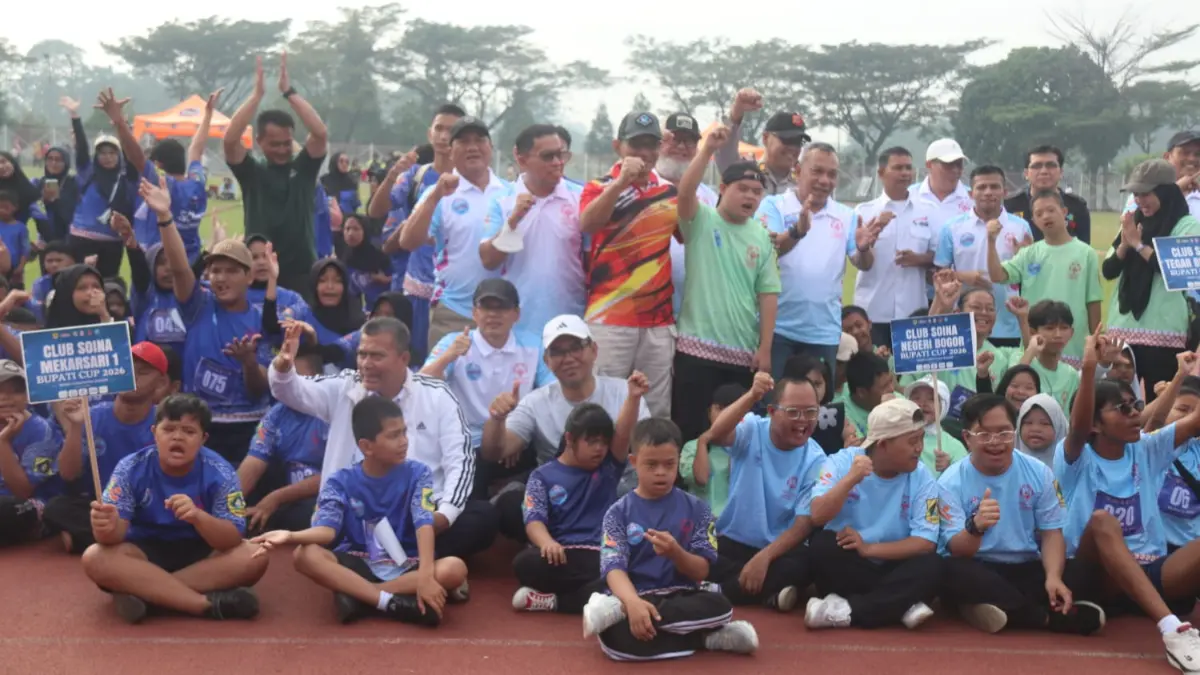 Atlet Special Olympics Indonesia (SOIna) mengikuti Bupati Cup 2026 di Gelora Pakansari, Cibinong. (Dok. Diskominfo Kabupaten Bogor)