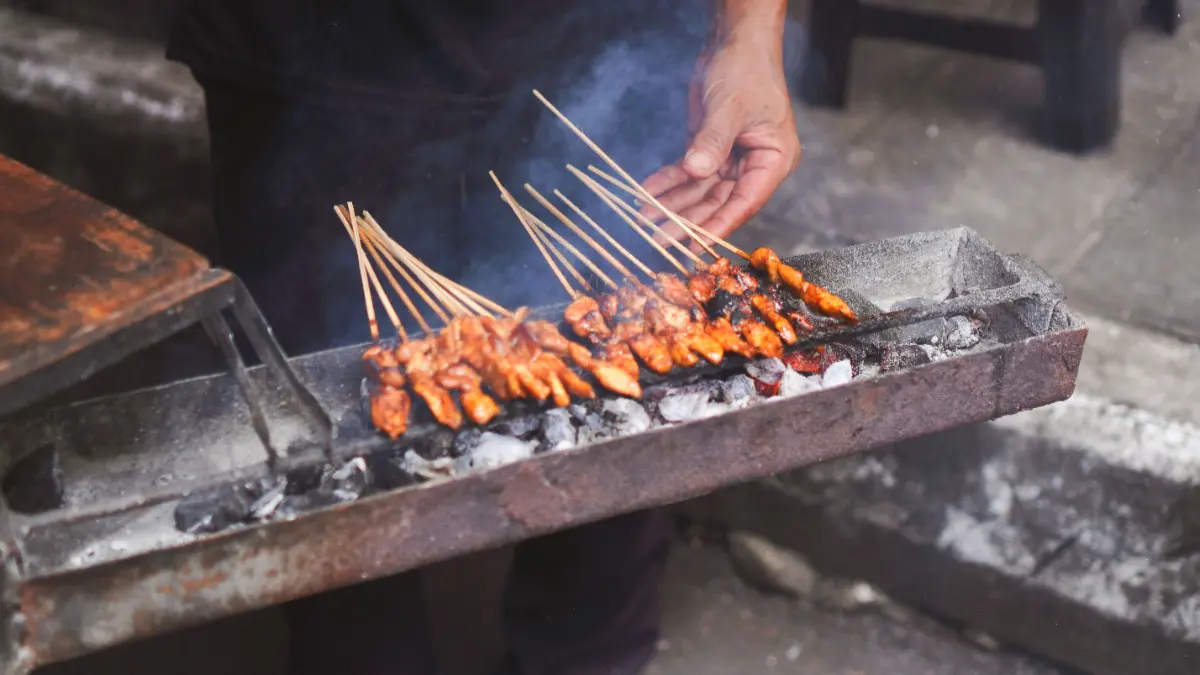 Ilustrasi spot kuliner di Kelapa Gading. (Foto: Pexels/Firman Marek_Brew)
