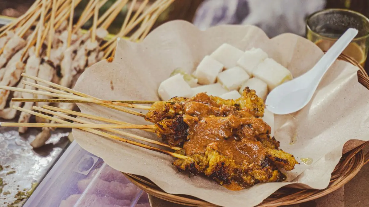 Kuliner sate unik di Banten. (Foto: pexels.com/Firman Marek_Brew)