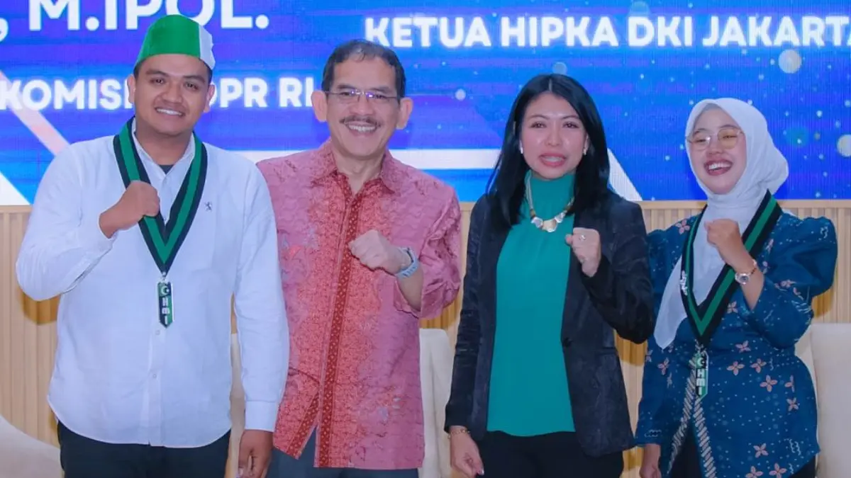Pengurus HMI dan KOHATI Cabang Bogor periode 2026–2027 usai pelantikan di Auditorium Andi Hakim Nasoetion IPB, Minggu, 14 Juni 2026. (Dok. HMI)