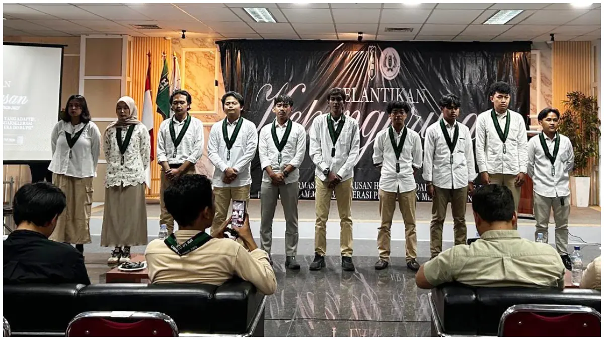 Momen pelantikan Pengurus HMI Komisariat Unpak di Gedung Serbaguna DPRD Kota Bogor. (Foto : HMI for Radar Bogor)