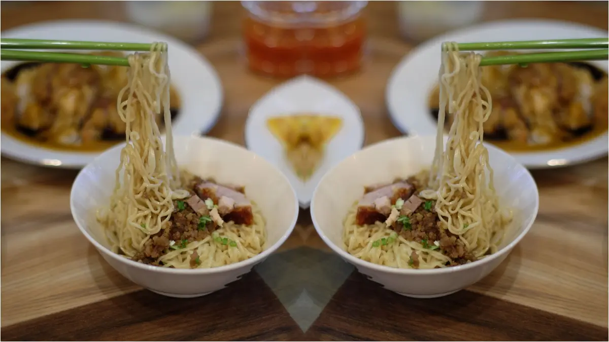 Kuliner mie yamin (pexels.com/The Findin Pixels)