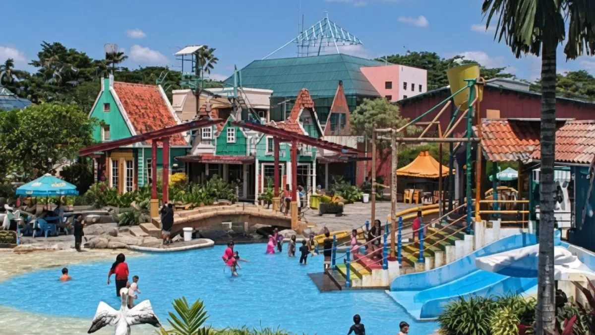 Amsterdam waterpark. (Foto: Instagram @iamsterdamwaterpark)
