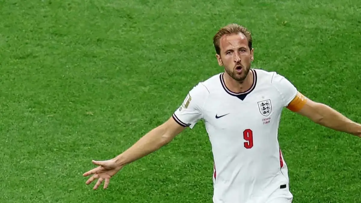 Selebrasi Stirker Timnas Inggris Harry Kane usai mencetak gol ke gawang Kroasia. (Foto : Facebook England National Team)