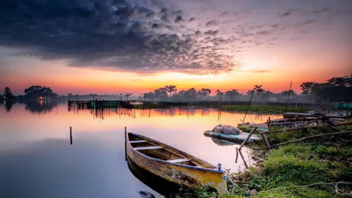 Situ Cipondoh, salah satu rekomendasi wisata yang tidak terlalu jauh dari Bogor. (Foto: Instagram @exploretangerang)