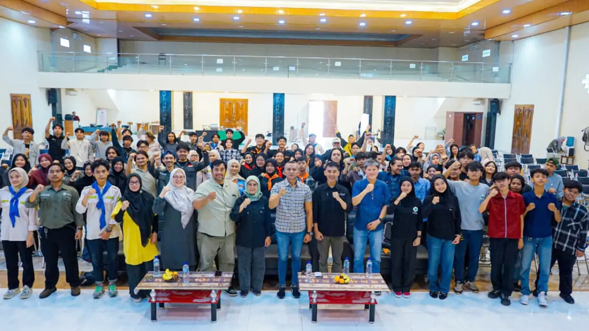 Wakil Wali Kota Bogor Jenal Mutaqin saat membuka seminar Hari Lingkungan Hidup Sedunia yang digelar MAPAR Universitas Nusa Bangsa (UNB). (Humas Pemkot Bogor)