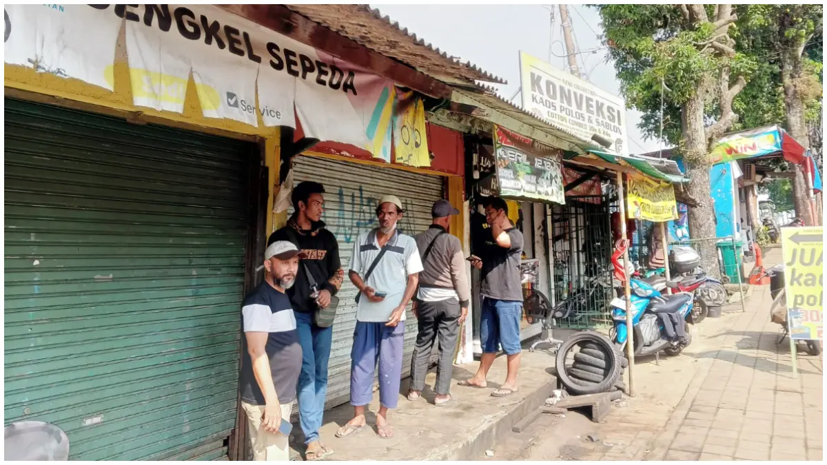 Sejumlah kios di sekitar trase baru Jalan Saleh Danasasmita, Lawang Gintung Kota Bogor yang bakal digusur. (Foto: Fikri/Radar Bogor)