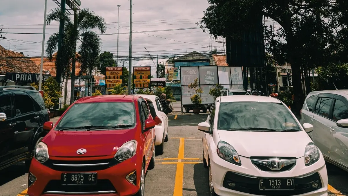 Ilustrasi Pusat Sewa Mobil di Bogor. (Foto: pexels/Sholahudin Al ayubi)