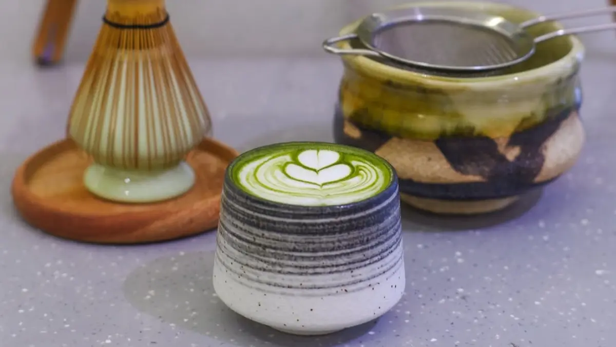 Minuman matcha di Tsvaya Cafe and Teahouse. (Foto: Instagram @tsvayamatcha.id)