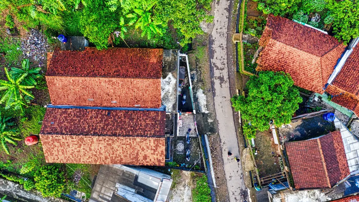 Ilustrasi kecamatan paling ujung di Kabupaten Bogor (pexels.com/Tom Fisik)