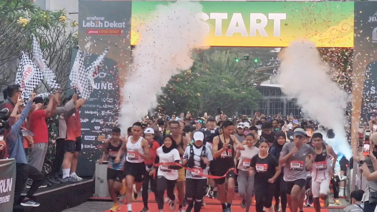Ribuan peserta mengikuti Era Trail Run 2026 di kawasan Bogor Nirwana Residence (BNR), Kota Bogor, Minggu, 28 Juni 2026. (Dede/Radar Bogor)