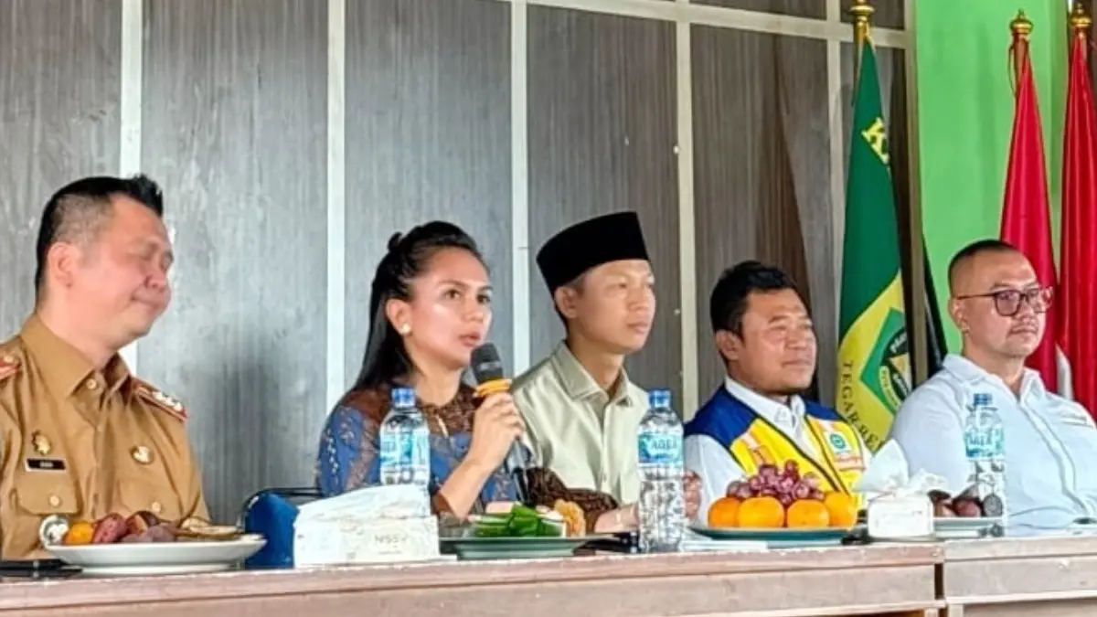 Anggota DPR RI Marlyn Maisarah bersama Balai Jasa Konstruksi Wilayah III Kementerian Pekerjaan Umum (PU) menggelar Pelatihan dan Sertifikasi Kompetensi Kerja Tenaga Konstruksi di Aula Kecamatan Pamijahan, Kabupaten Bogor, Senin, 29 Juni 2026. (Dok. Marlyn Maisarah)