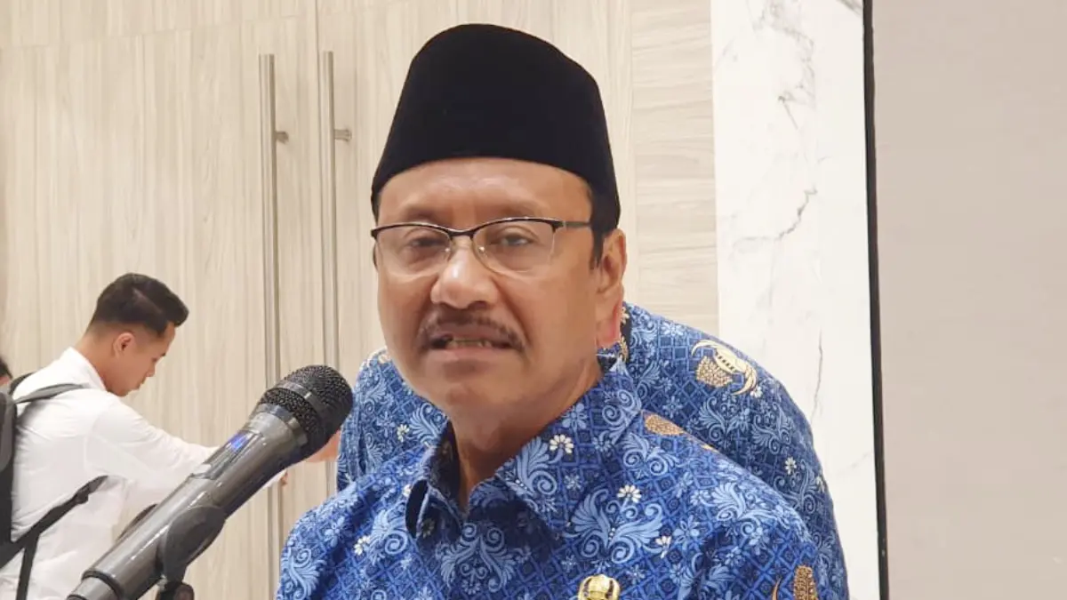 Menteri Sosial RI, Saifullah Yusuf saat menyampaikan keterangan kepada wartawan di Bogor. (Billy/Radar Bogor)