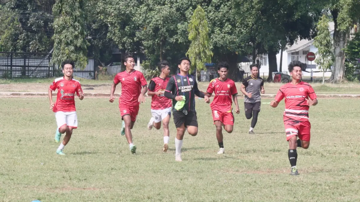 Latihan tim Bogor Raya FC yang berlangsung di Stadion Elang Bondol, Semplak. (Dok. Bogor Raya FC)
