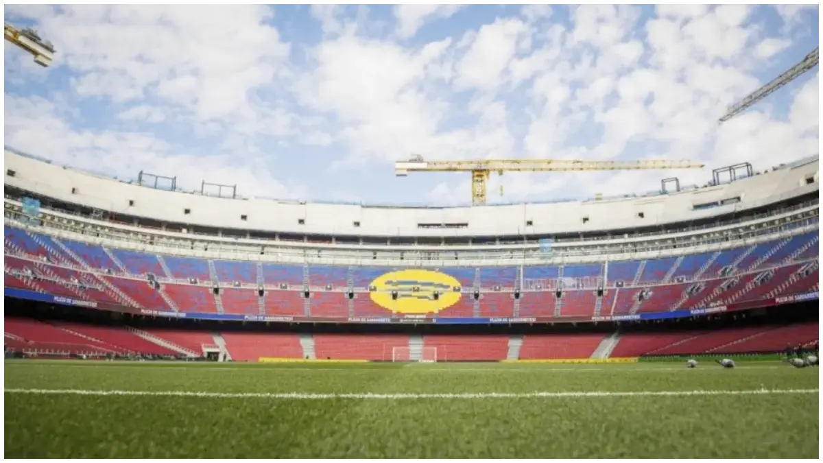 Spotify Camp Nou markas Barcelona sedang dalam pemugaran.