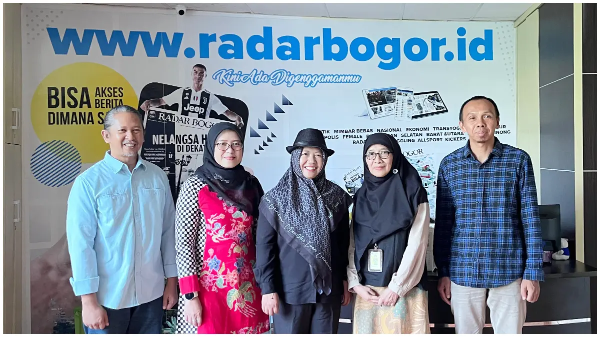 Suasana kunjungan silaturahmi Kanwil DJP Jawa Barat III ke Redaksi Radar Bogor, Selasa 30 Juni 2026. (Foto: Dzikri/Radar Bogor)