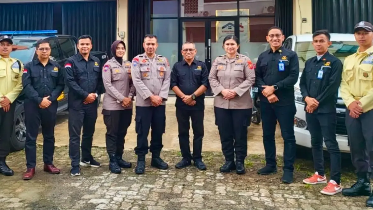 Syaifudin Gayo bersama jajaran Perisai Bangsa