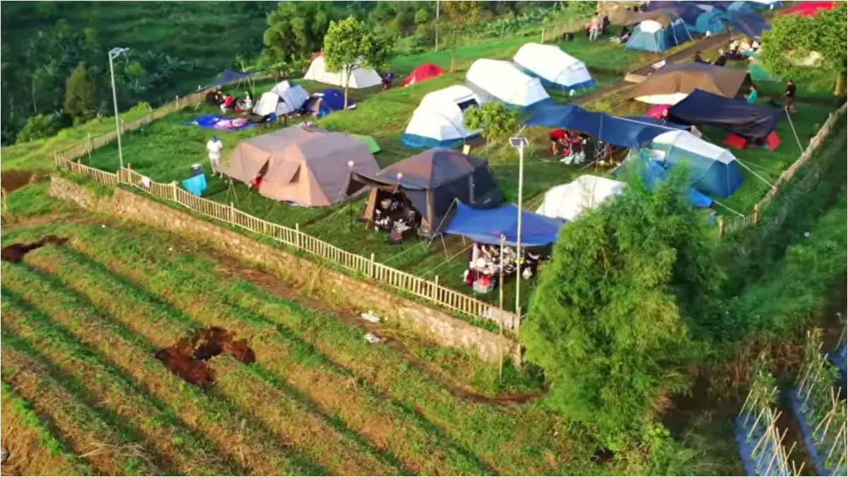 Pangkalan 39 Camping Ground Cijeruk Bogor. (Foto: YouTube Mlaku Mlaku Yuuk)