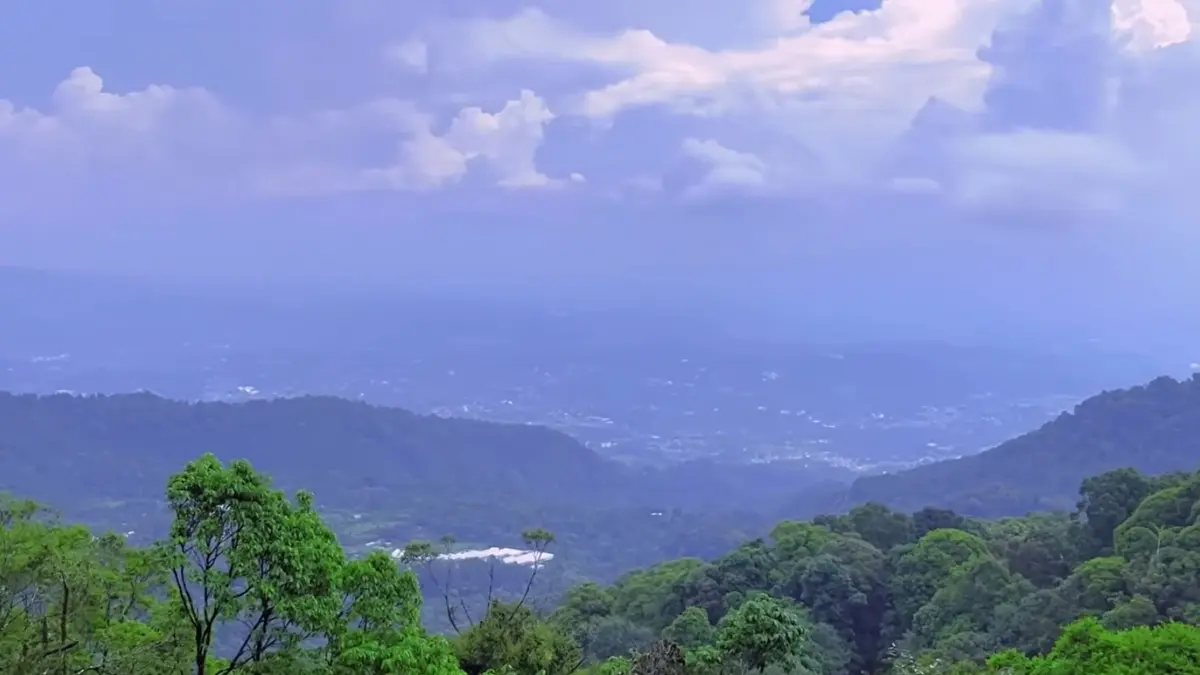 View di Puncak Permata Cisadon Bogor. (Foto: YouTube Opal Raufal)