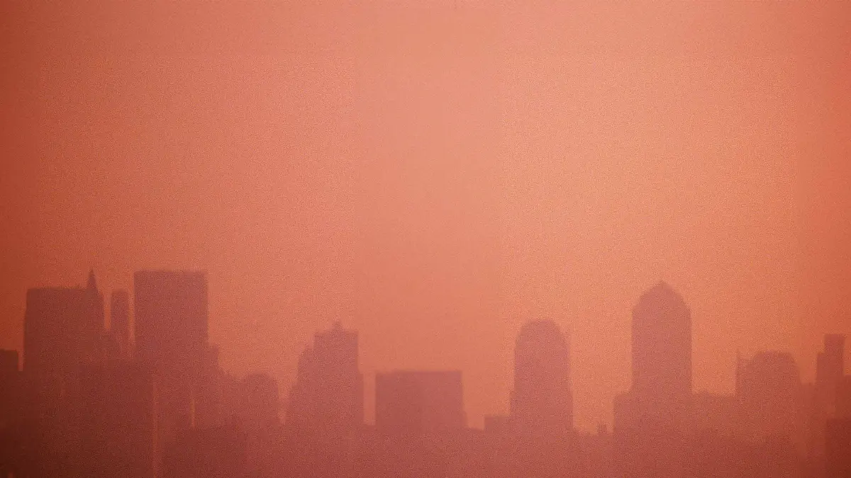 Ilustrasi Heatwave. BMKG pastikan Indonesia tidak kena gelombang panas kaya di Eropa. Foto: IQAir