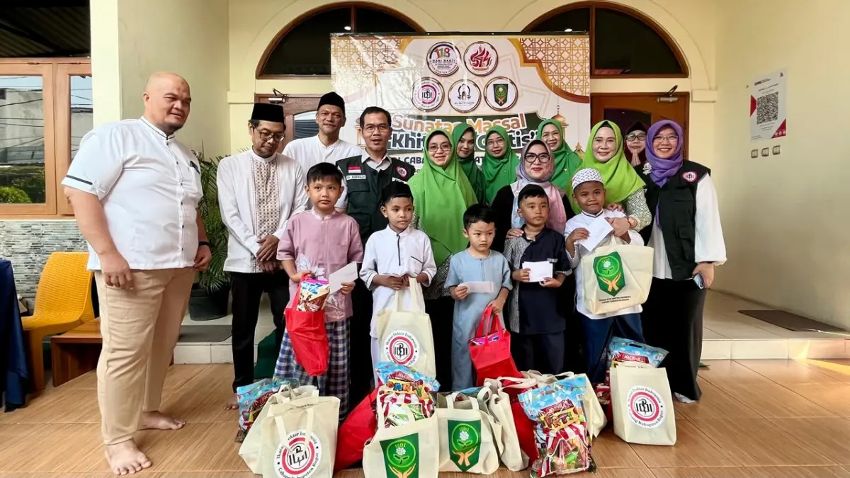 Khitanan massal yang digelar IDI cabang Kabupaten Bogor di Musholla Al-Muttaqin, Citeureup Sabtu 4 Juli 2026
