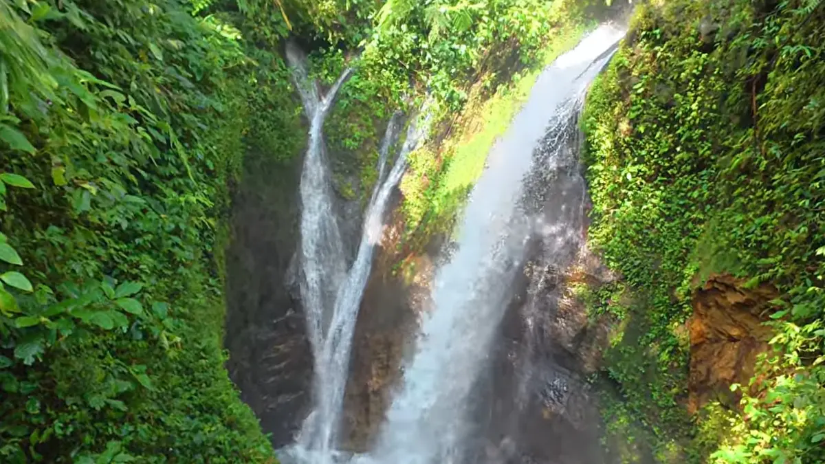 Wisata Alam Curug di Pamijahan Bogor. (Foto: YouTube Bang Edhy Ompong)