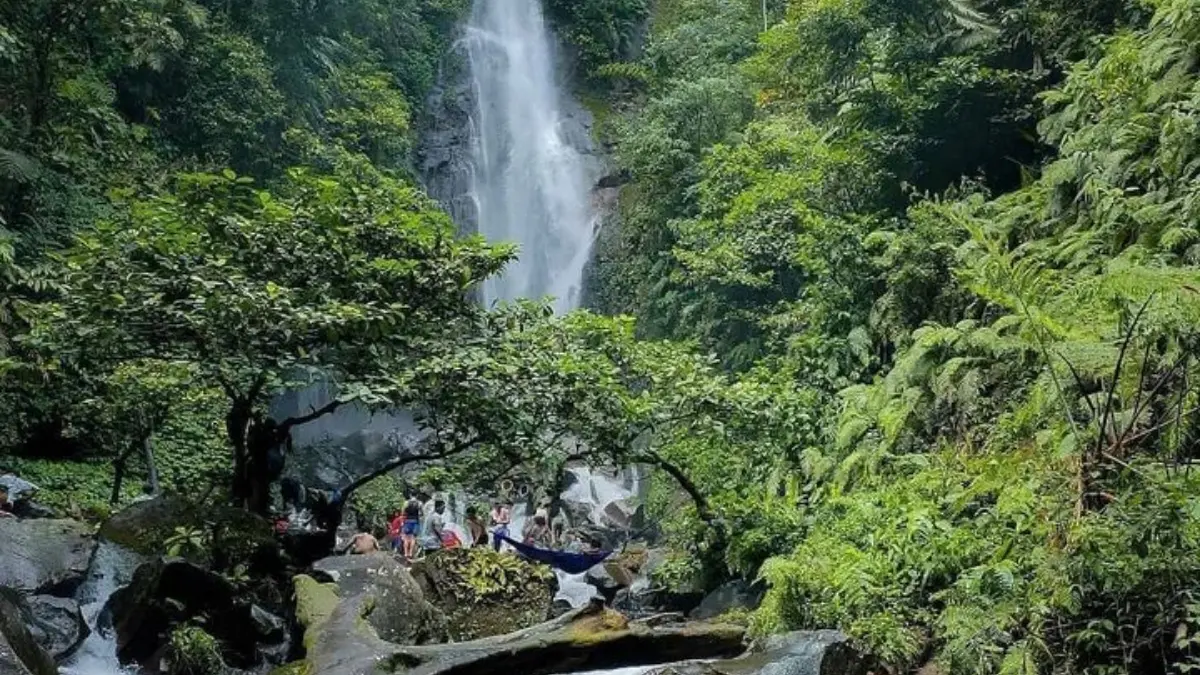 Curug Cikaracak Bogor. Foto: Instagram