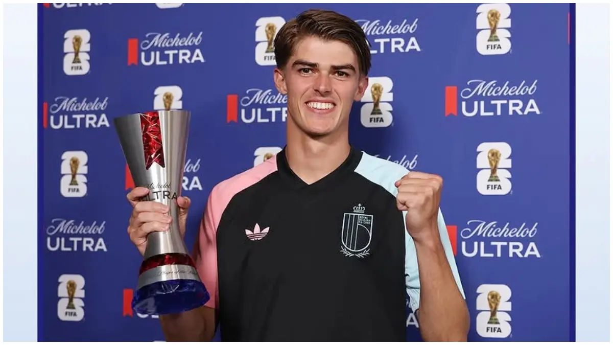 Pemain Belgia Charles De Ketelaere raih gelar Michelob Ultra Superior Player of the Match.&nbsp;(Foto : Instagram: @fifaworldcup)
