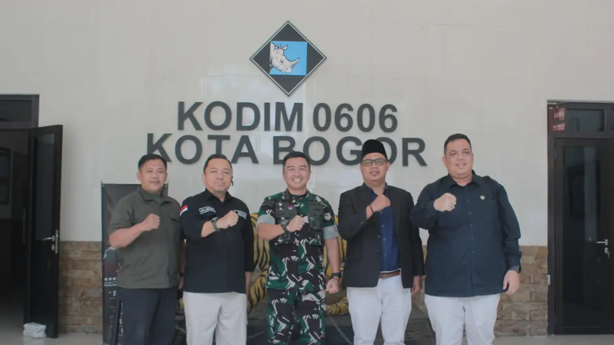 Kunjungan silaturahmi jajaran Bawaslu Kota Bogor ke Markas Kodim 0606/Kota Bogor. (Dok. Kodim Kota Bogor)