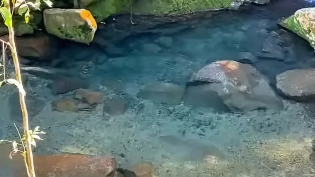 Kolam air di Leuwi Asoka. (Foto: Instagram @anisahnurmala_)