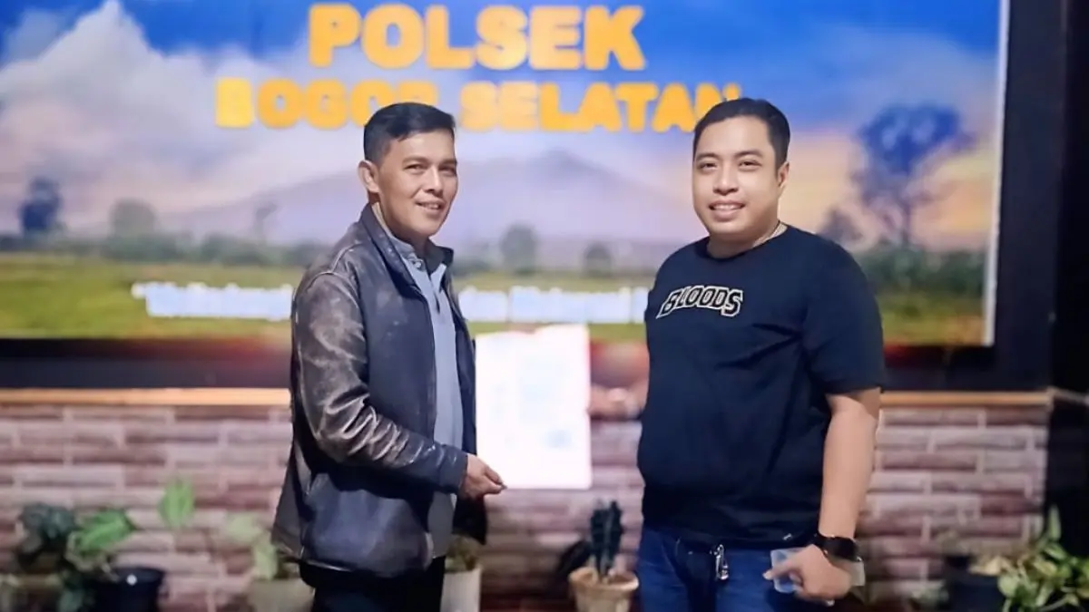 Pelaporan kasus pengrusakan rumah kayu ke Polsek Bogor Selatan