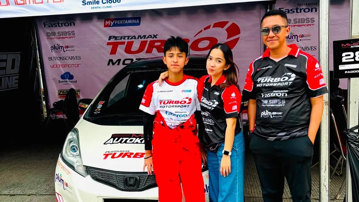 Pembalap muda Danesh Dario sukses mengawali musim Kejuaraan Nasional (Kejurnas) Autokhana 2026 dengan torehan prestasi membanggakan. Foto: Dok pribadi for Radar Bogor
