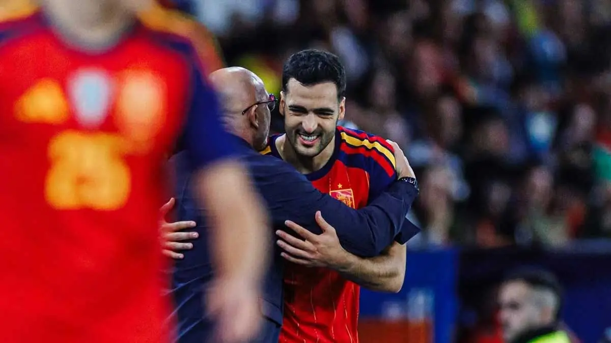 Mikel Merino buat galau Pelatih Spanyol. (Foto : Instagram @mikelmerino_)