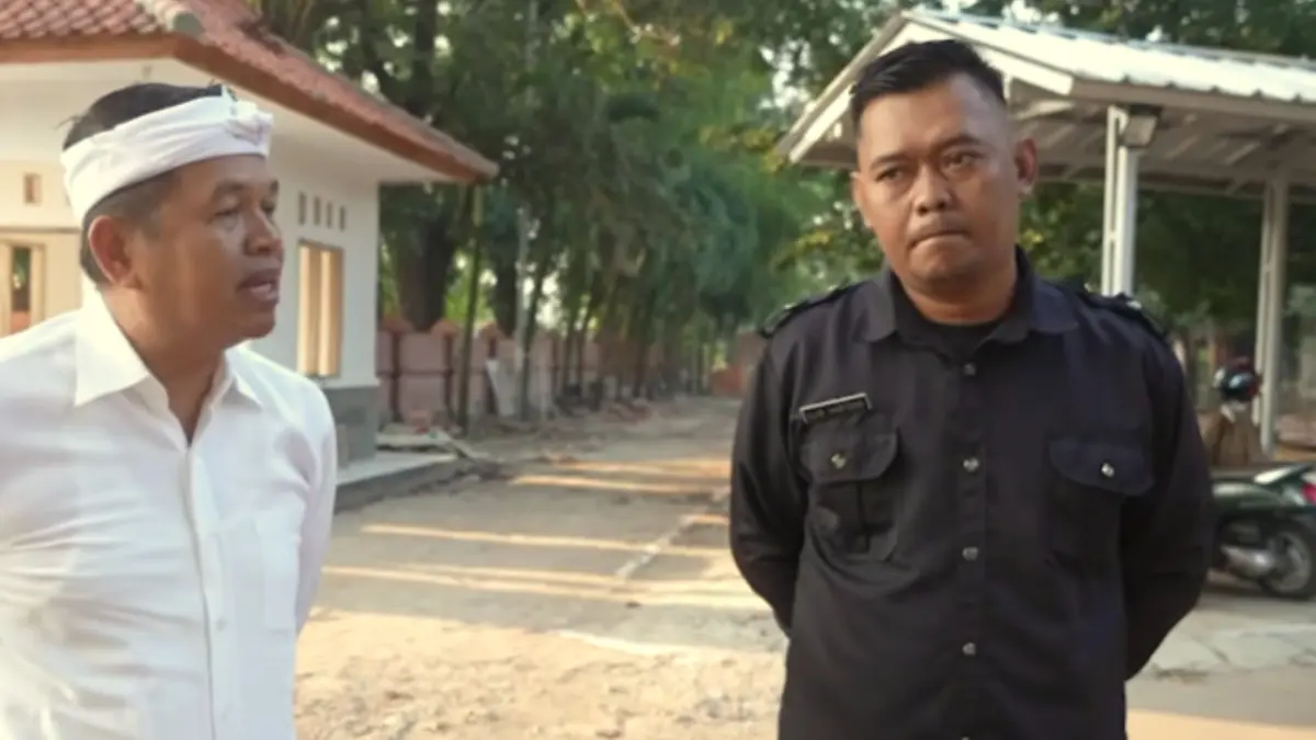 Gubernur Jawa Barat, KDM saat sidak ke SMAN 2 Subang.  (KANG DEDI MULYADI CHANNEL)