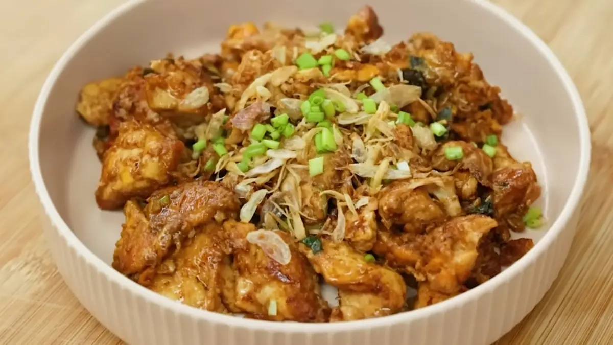 Orak Arik Tahu Telur. (Foto: YouTube Devina Hermawan)