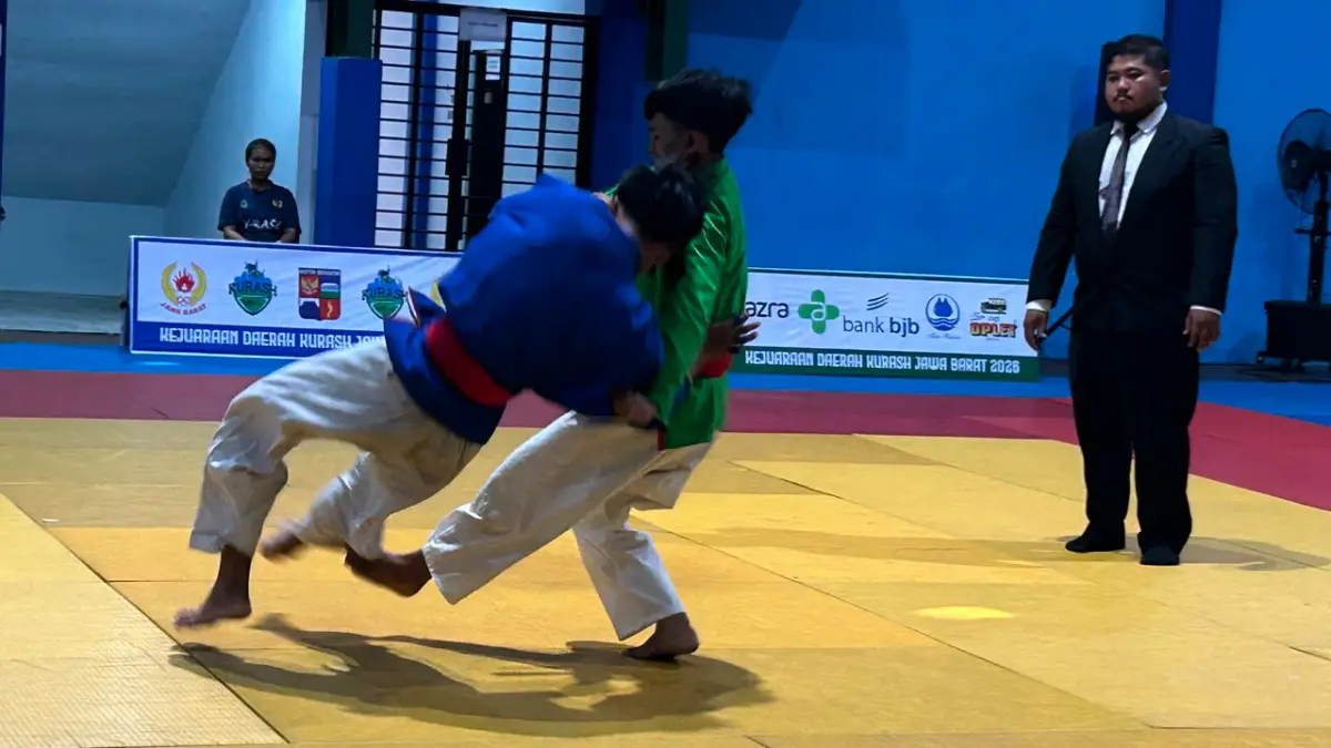 Atlet yang tengah bertanding di Kejurda Kurash Jawa Barat di Bogor. Foto: Fauzan/Radar Bogor.