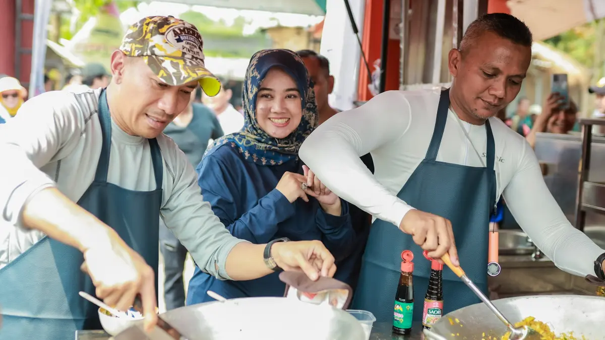 Wakil Wali Kota Bogor, Jenal Mutaqin saat hadir pada puncak peringatan Hari Keluarga Nasional (Harganas) 2026. (Dok. Pemkot Bogor)