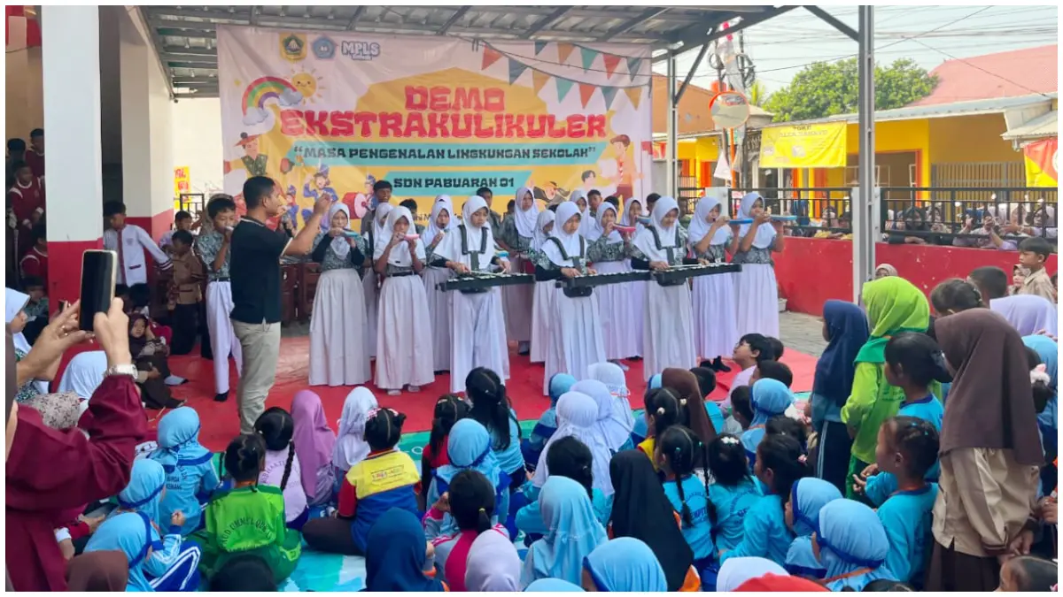 Suasana demo ekstrakulikuler menutup MPLS Tahun Ajaran 2026/2027 di SDN Pabuaran 01, Kemang, Bogor Selasa, 21 Juli 2026. (Foto : Septi Nulawam/Radar Bogor)