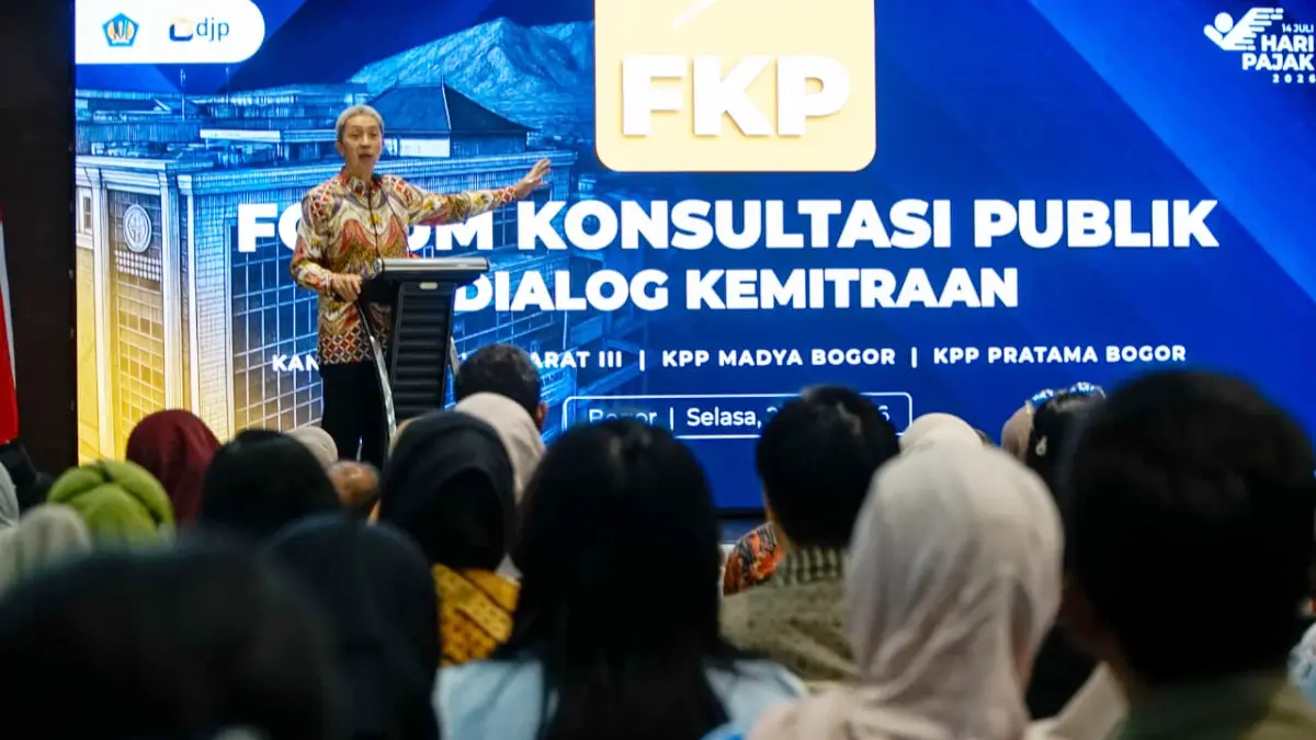 Wali Kota Bogor Dedie A. Rachim menghadiri Forum Konsultasi Publik dan Dialog Kemitraan yang digelar Kantor Wilayah Direktorat Jenderal Pajak (DJP) Jawa Barat III di Aula Kujang Cakra Buana, Bogor, Selasa 21 Juli 2026. (Aziz/Radar Bogor)