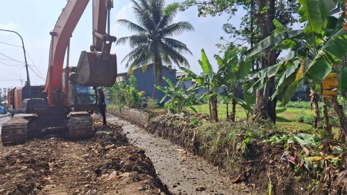 Pemerintah Kabupaten Bogor melakukan normalisasi kali di sejumlah wilayah. (Dok. Diskominfo Kabupaten Bogor)