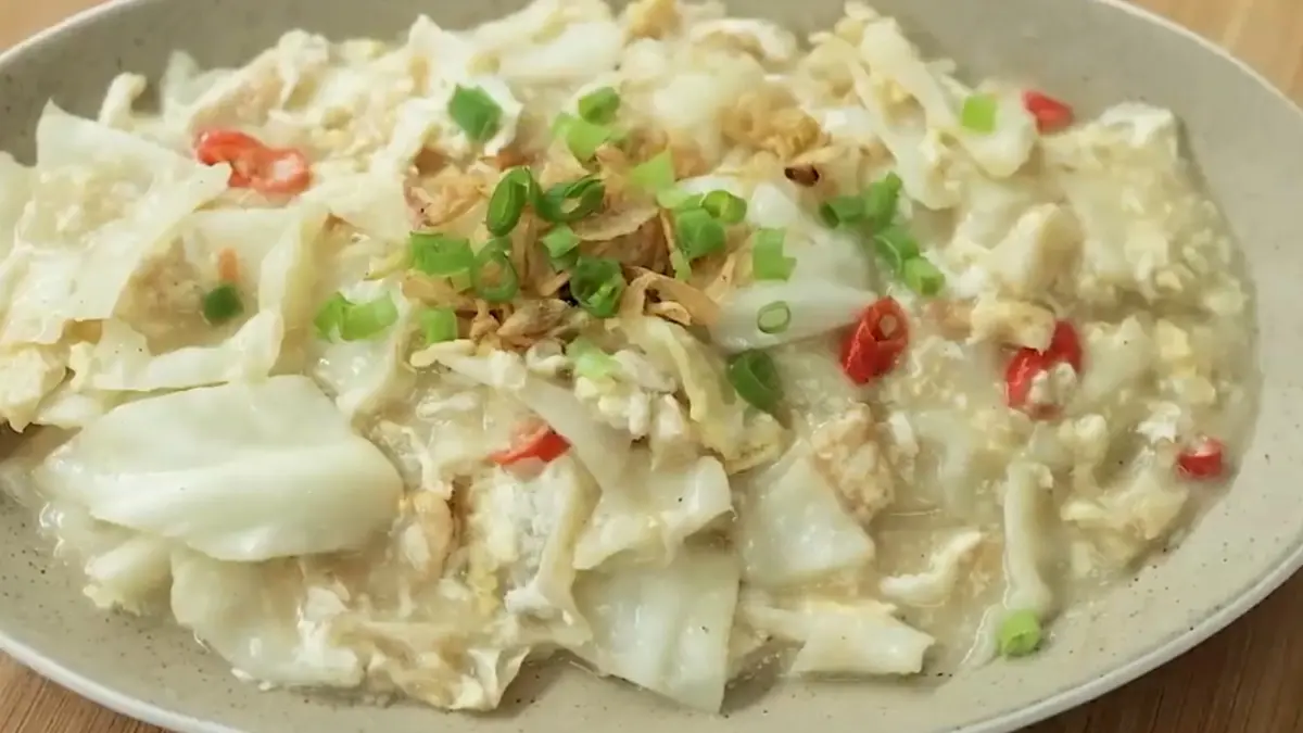 Resep kol tumis telur. (Foto: YouTube Devina Hermawan)
