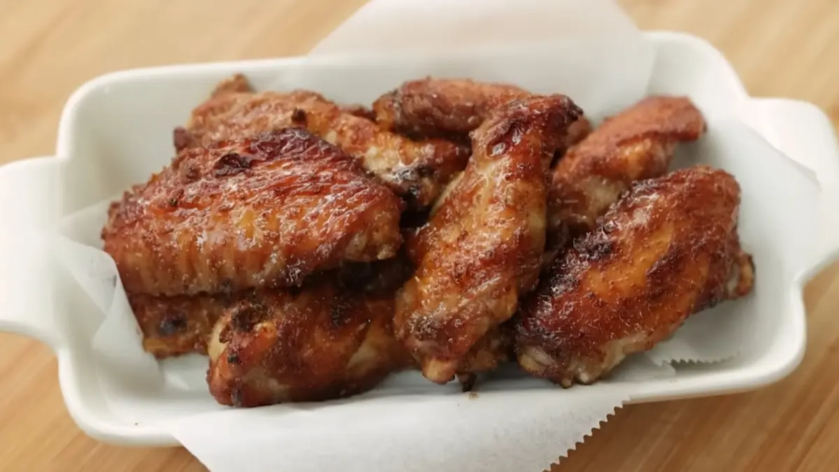 Resep Sayap Ayam Kecap Inggris (YouTube Devina Hermawan)